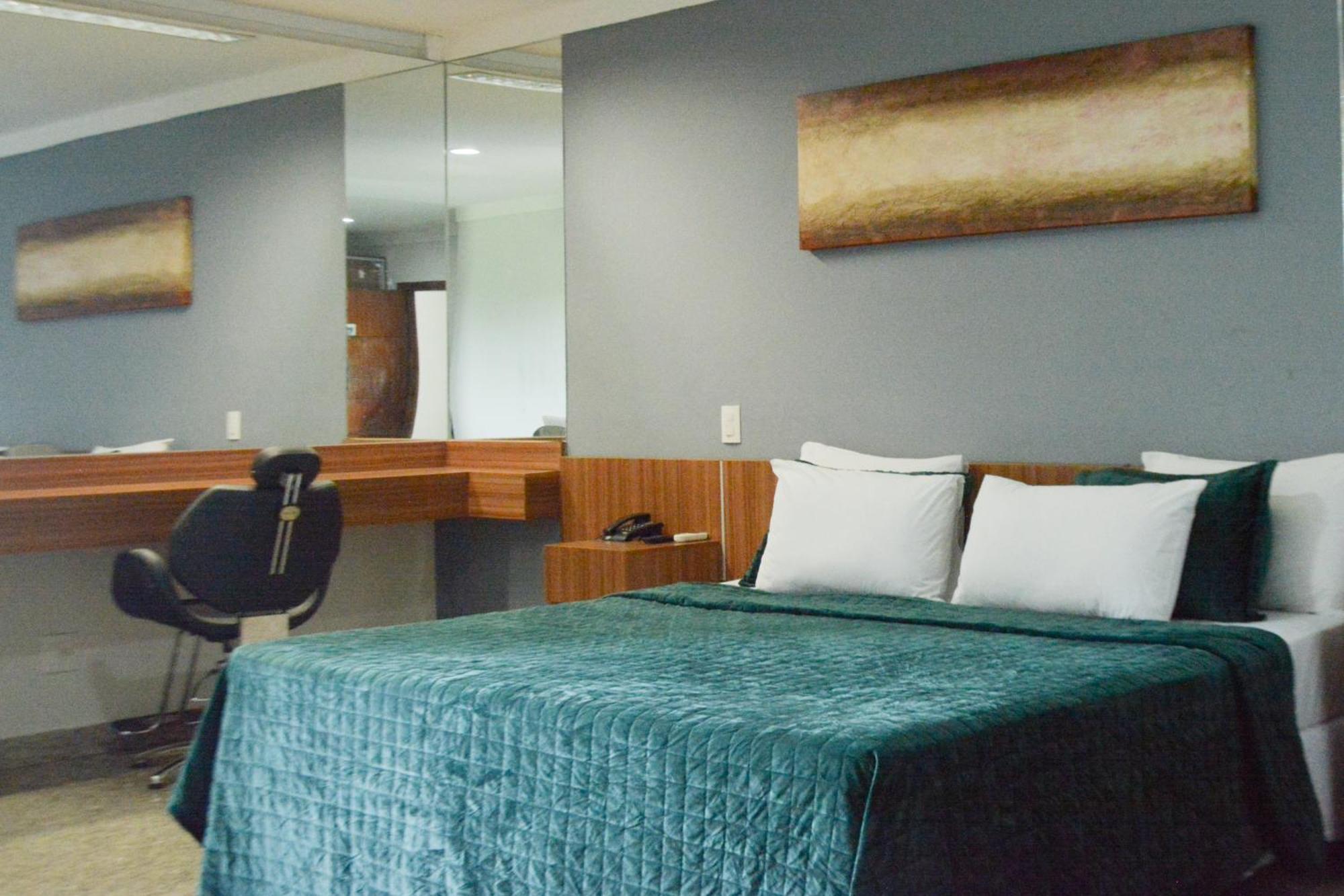 Bombonato Hotel - Facil Acesso Ao Aeroporto E Parque De Exposicoes Abcz 우베라바 외부 사진