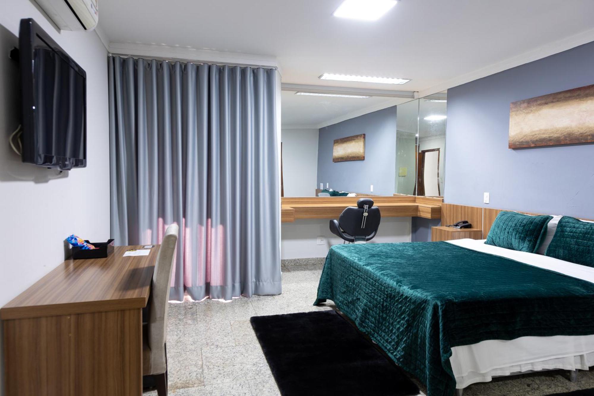 Bombonato Hotel - Facil Acesso Ao Aeroporto E Parque De Exposicoes Abcz 우베라바 외부 사진